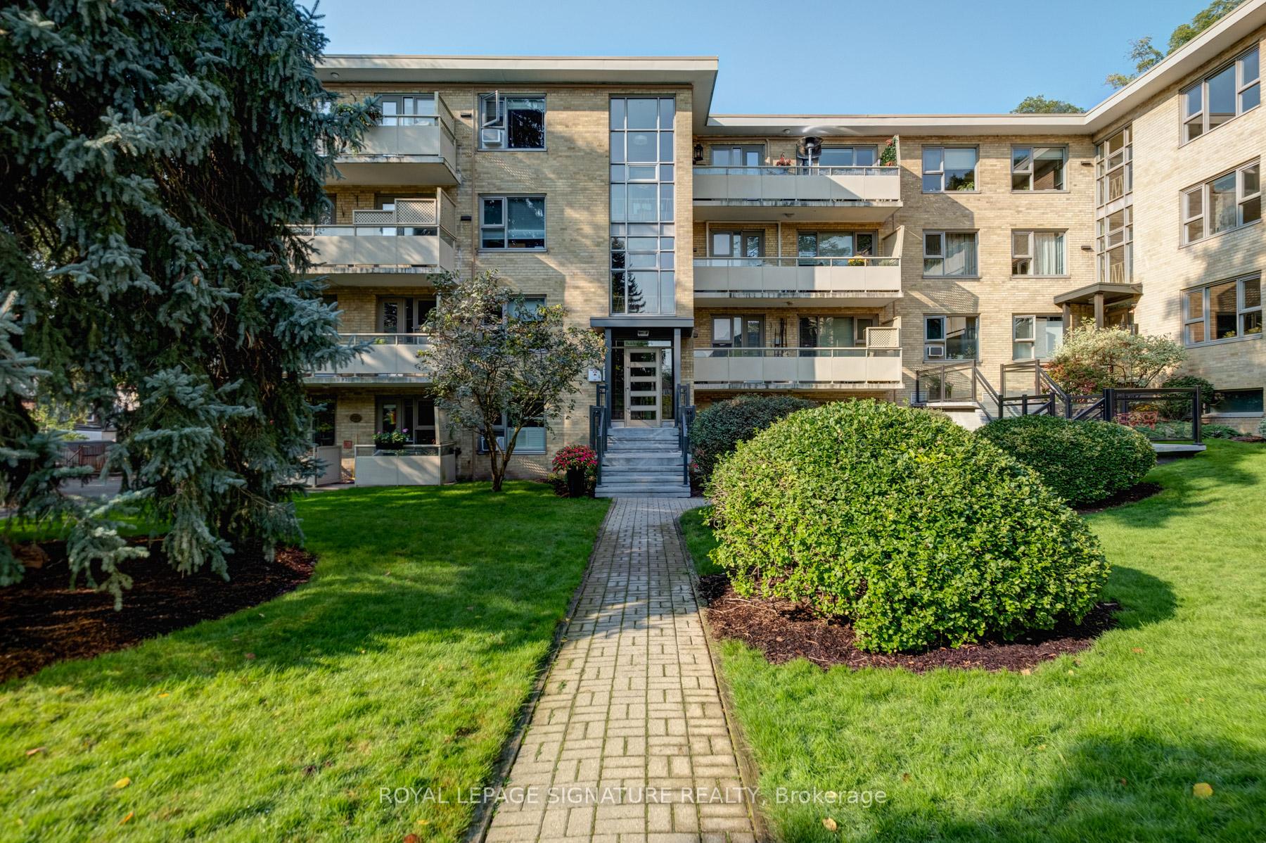 1 Bedroom Co-op at 8 Corinth, Toronto For sale