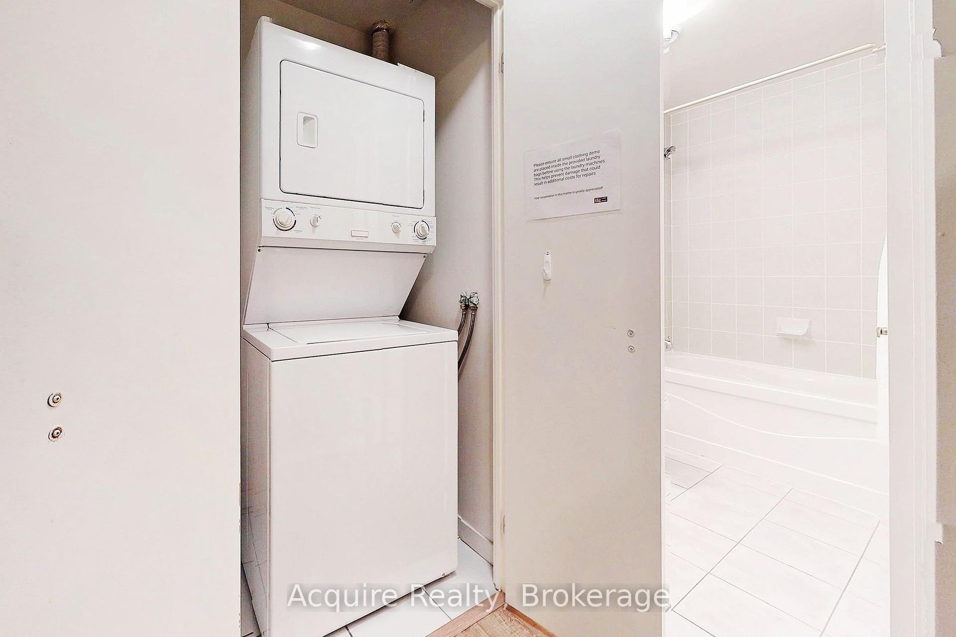 1 Bedroom Condo at 55 Bremner, Toronto For sale