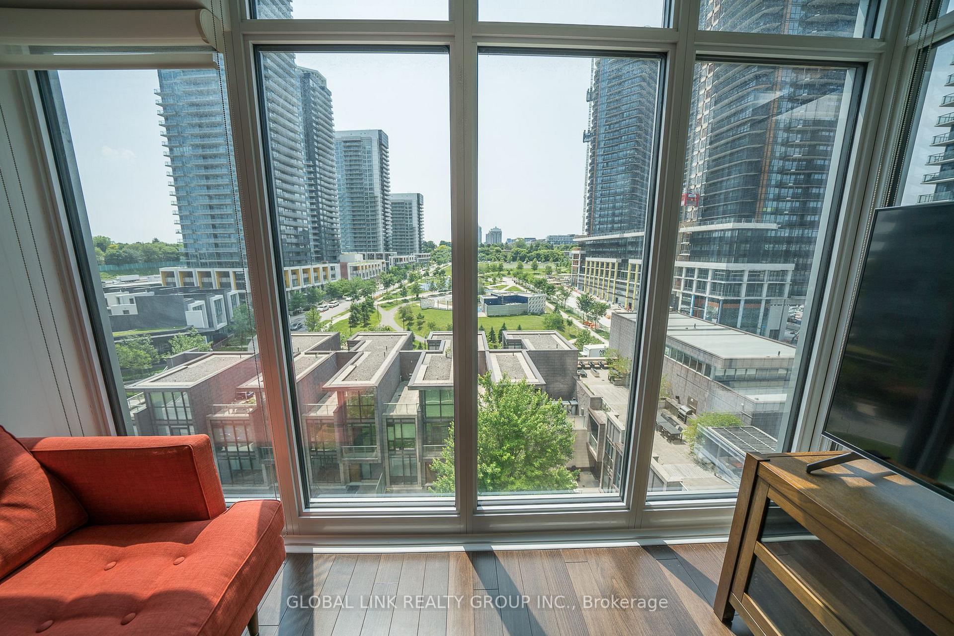 1 Bedroom Condo at 121 Mcmahon, Toronto For sale