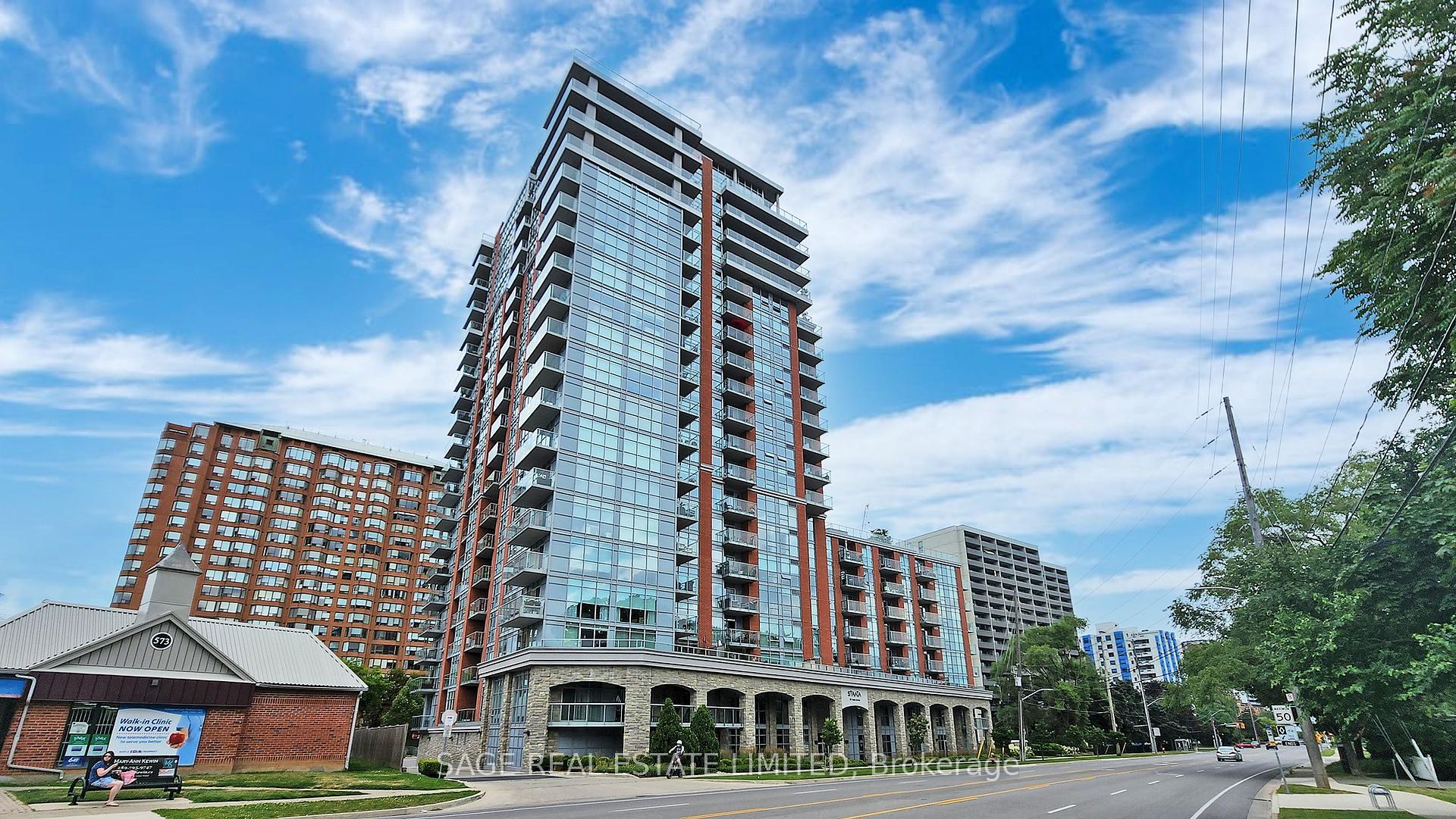 2 Bedrooms Condo at 551 Maple, Burlington For sale
