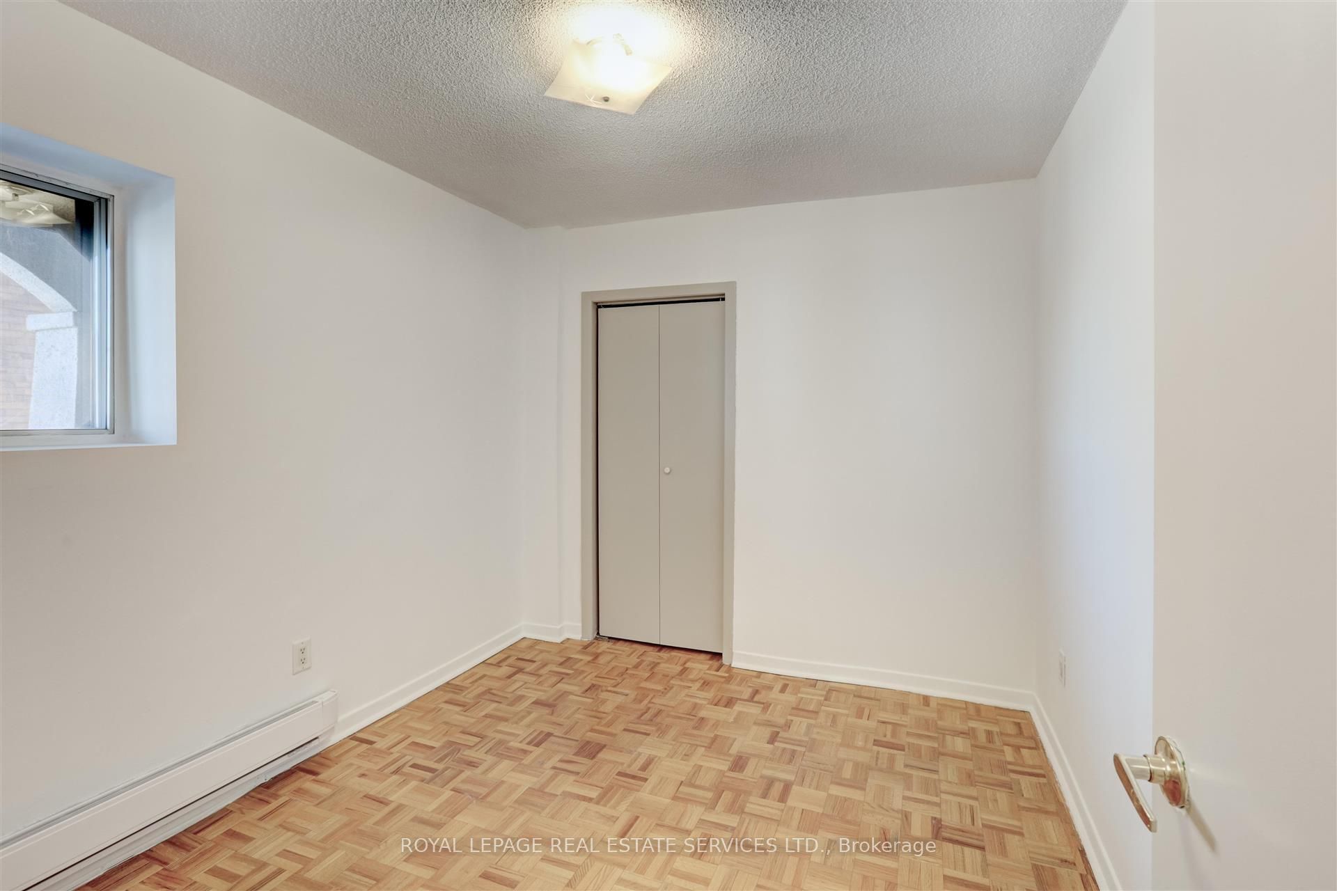 1530 King Street W, #101