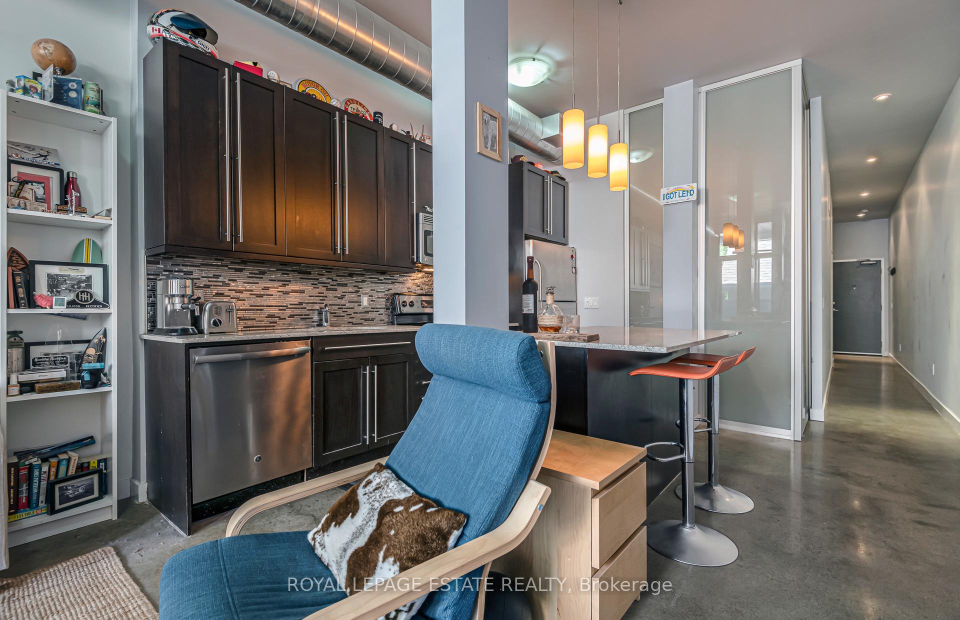 1 Bedroom Condo at 952 Kingston, Toronto For sale