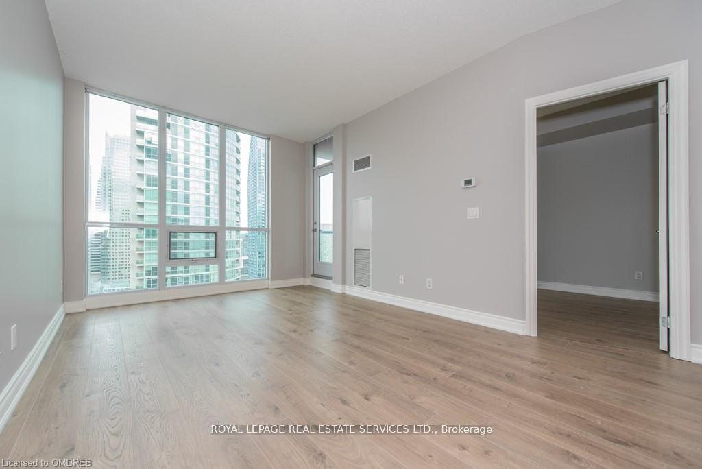 1 Bedroom Condo at 16 Yonge, Toronto For sale