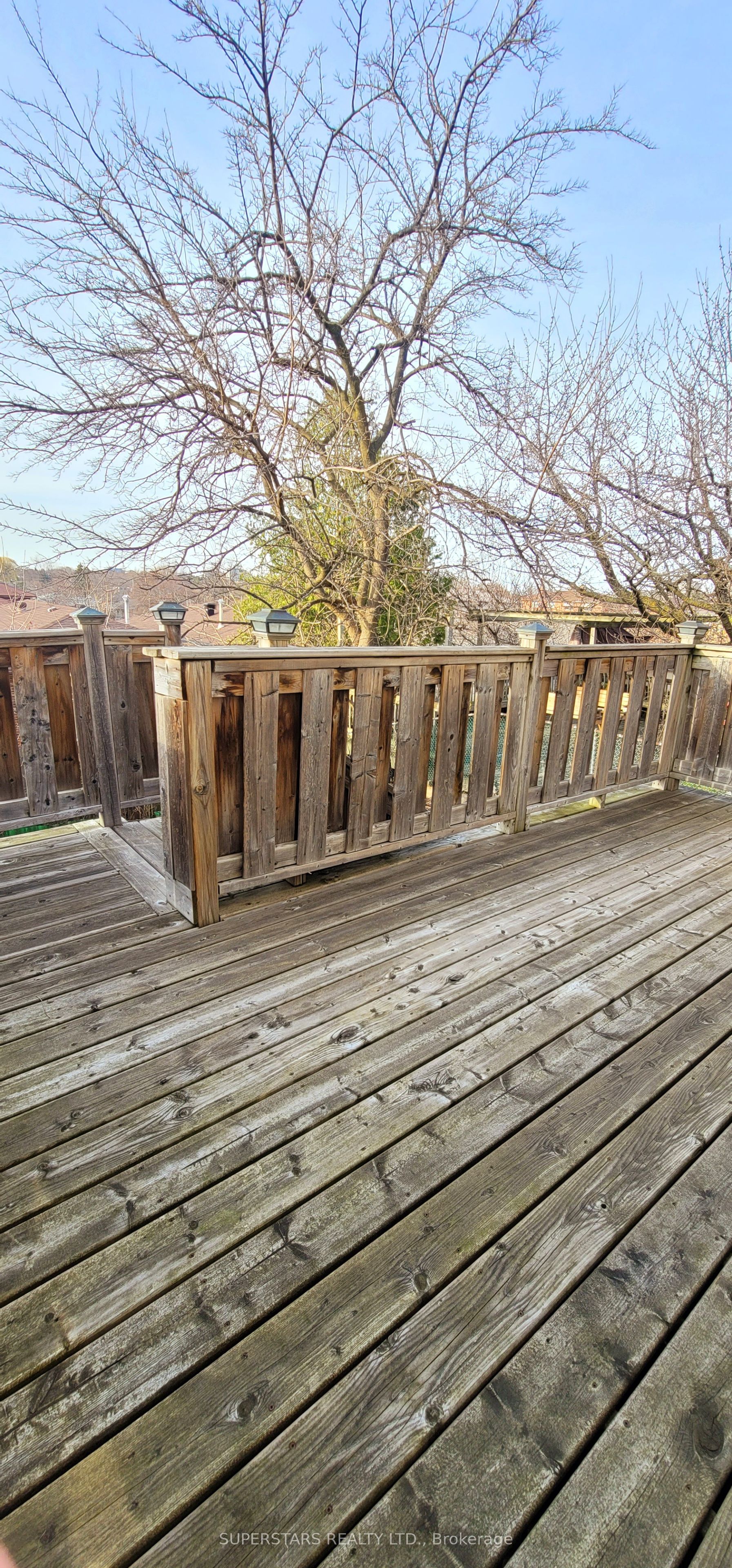 502 Van Horne Avenue, Toronto, ON M2J 2V2