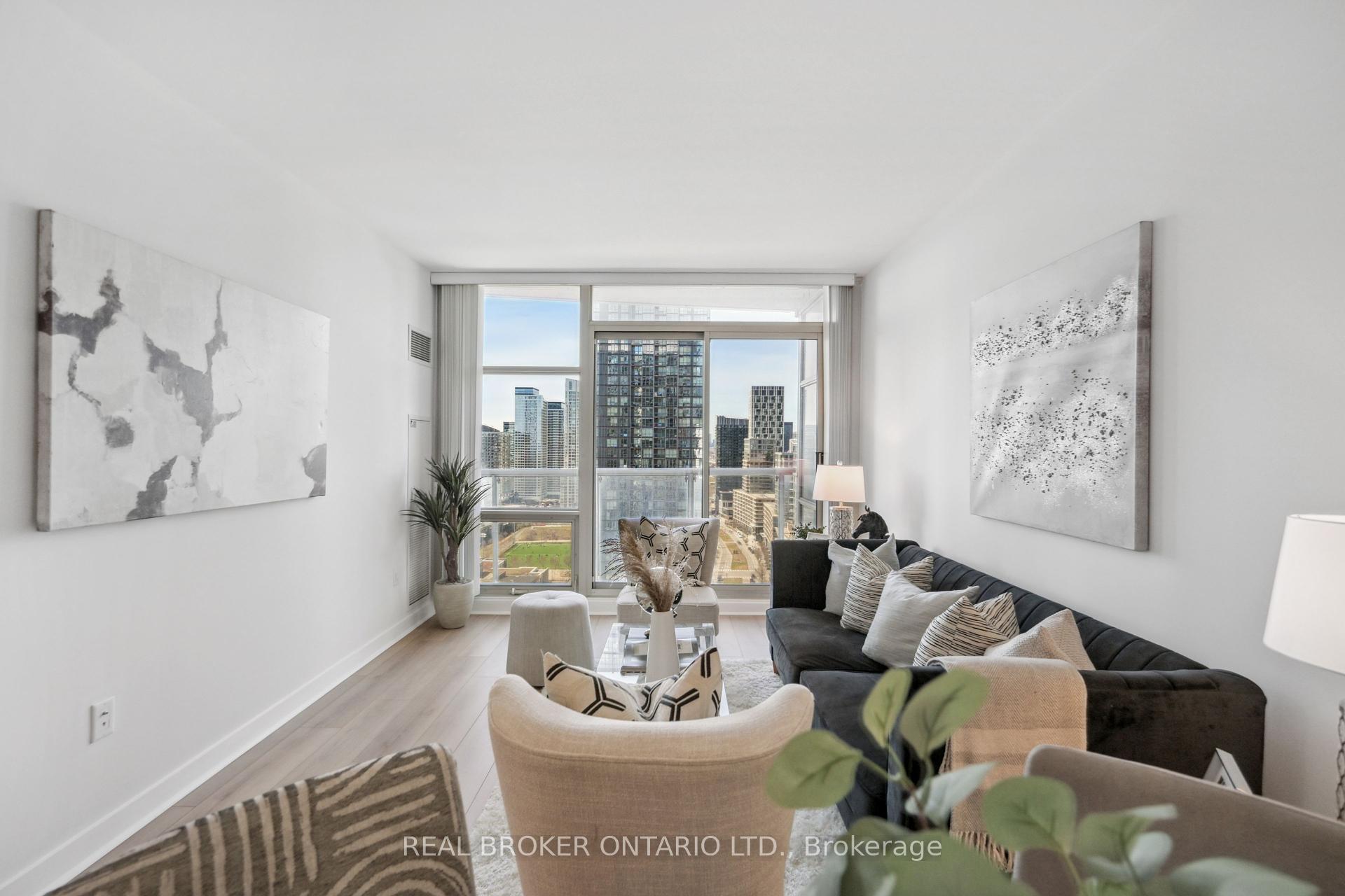 2 Bedrooms Condo at 10 Navy Wharf, Toronto For sale