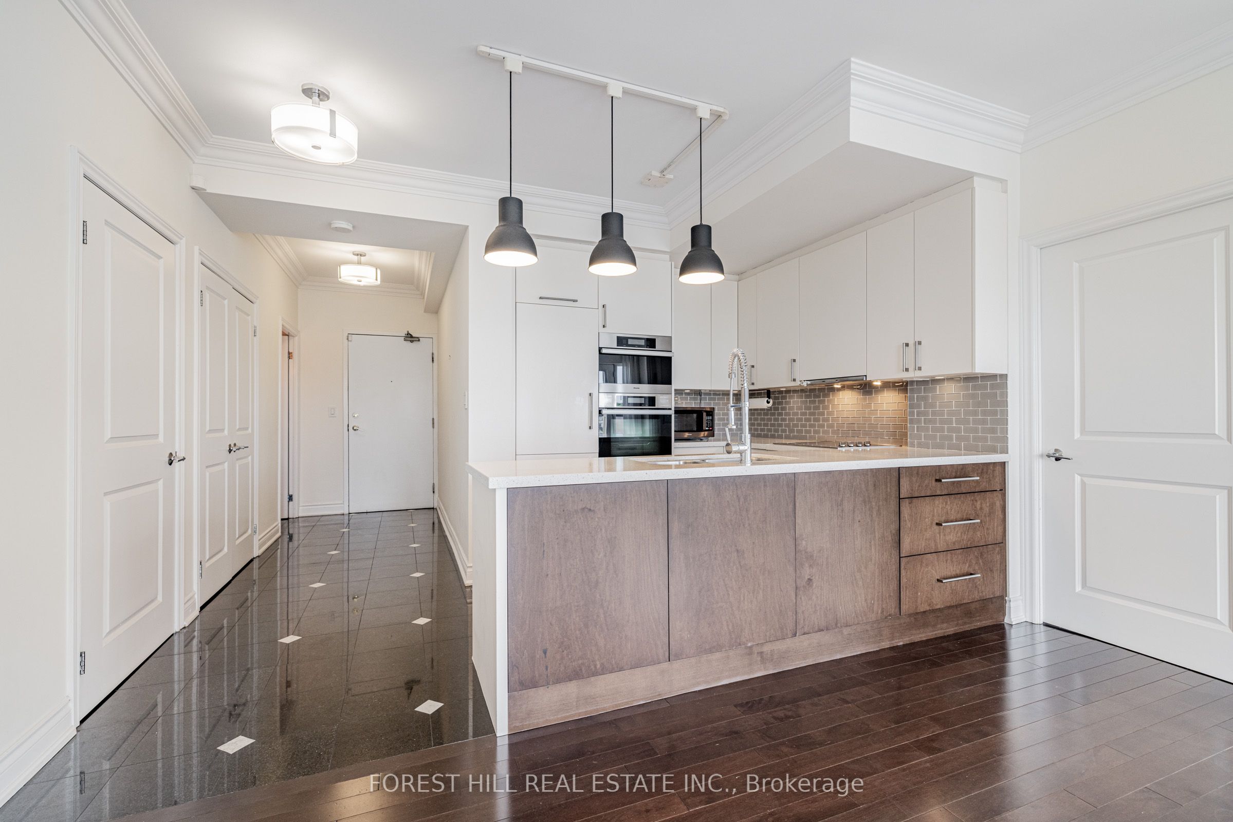 800 Spadina Road, #602