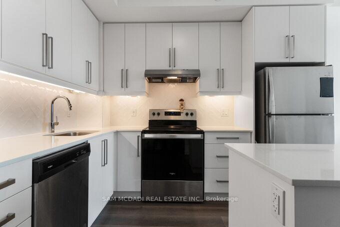 1 Bedroom Condo at 3200 William Coltson, Oakville For sale