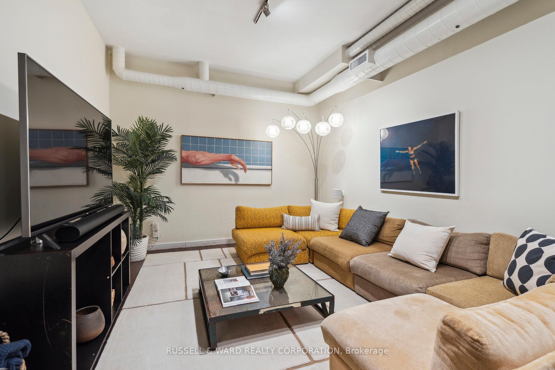 2 Bedrooms Condo at 394 Euclid,  Toronto For sale
