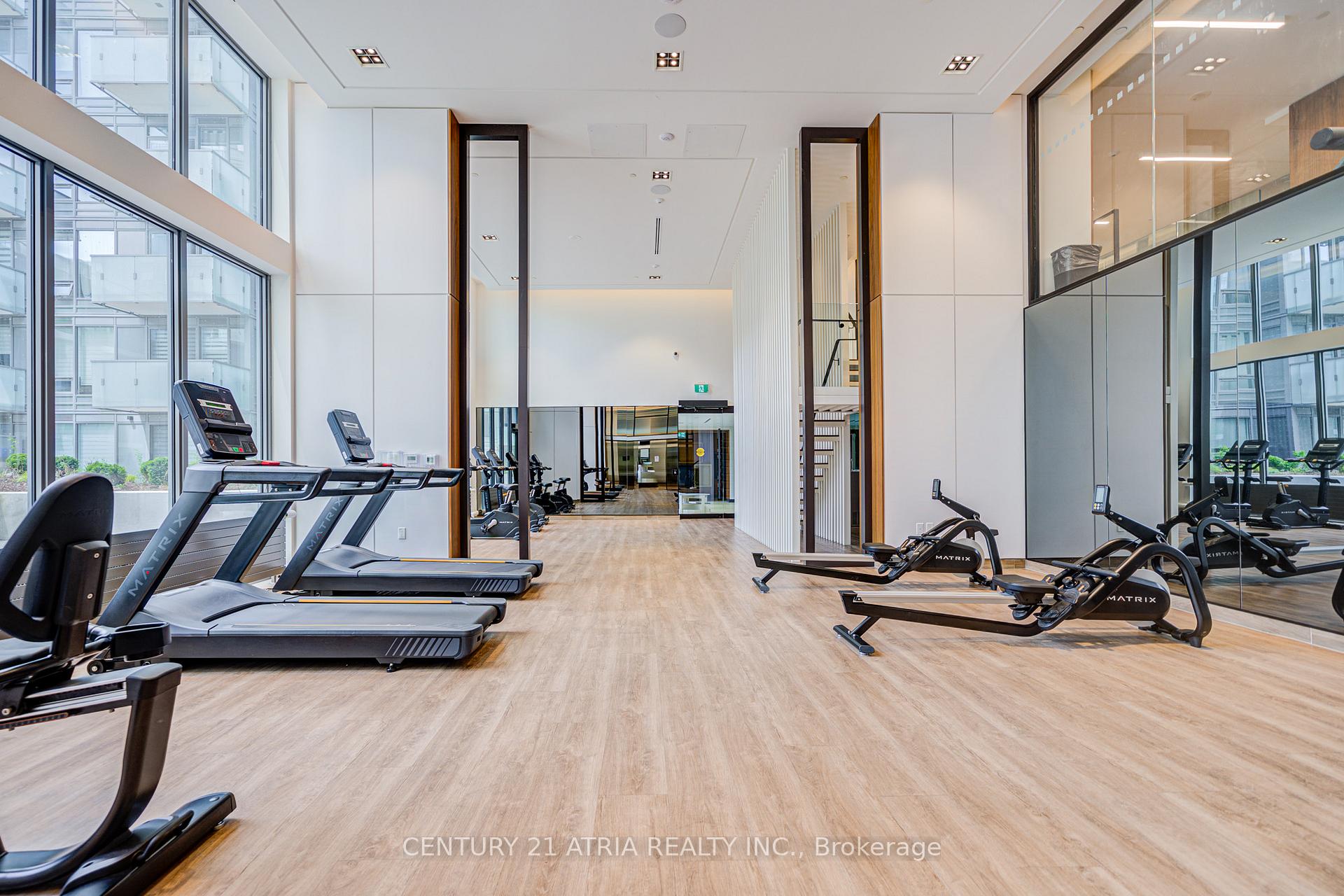3 Bedrooms Condo at 7 Golden Lion, Toronto For sale