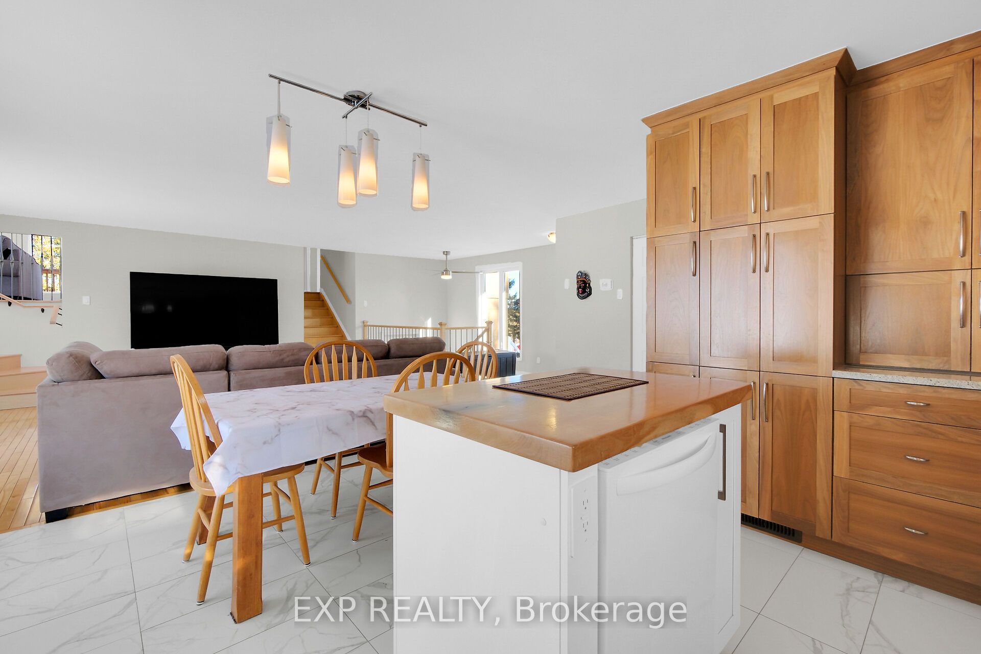 Listing picture
