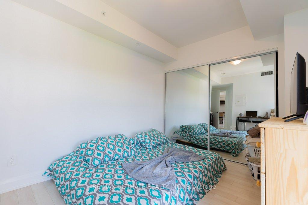 2 Bedrooms Condo at 1461 Lawrence, Toronto For sale