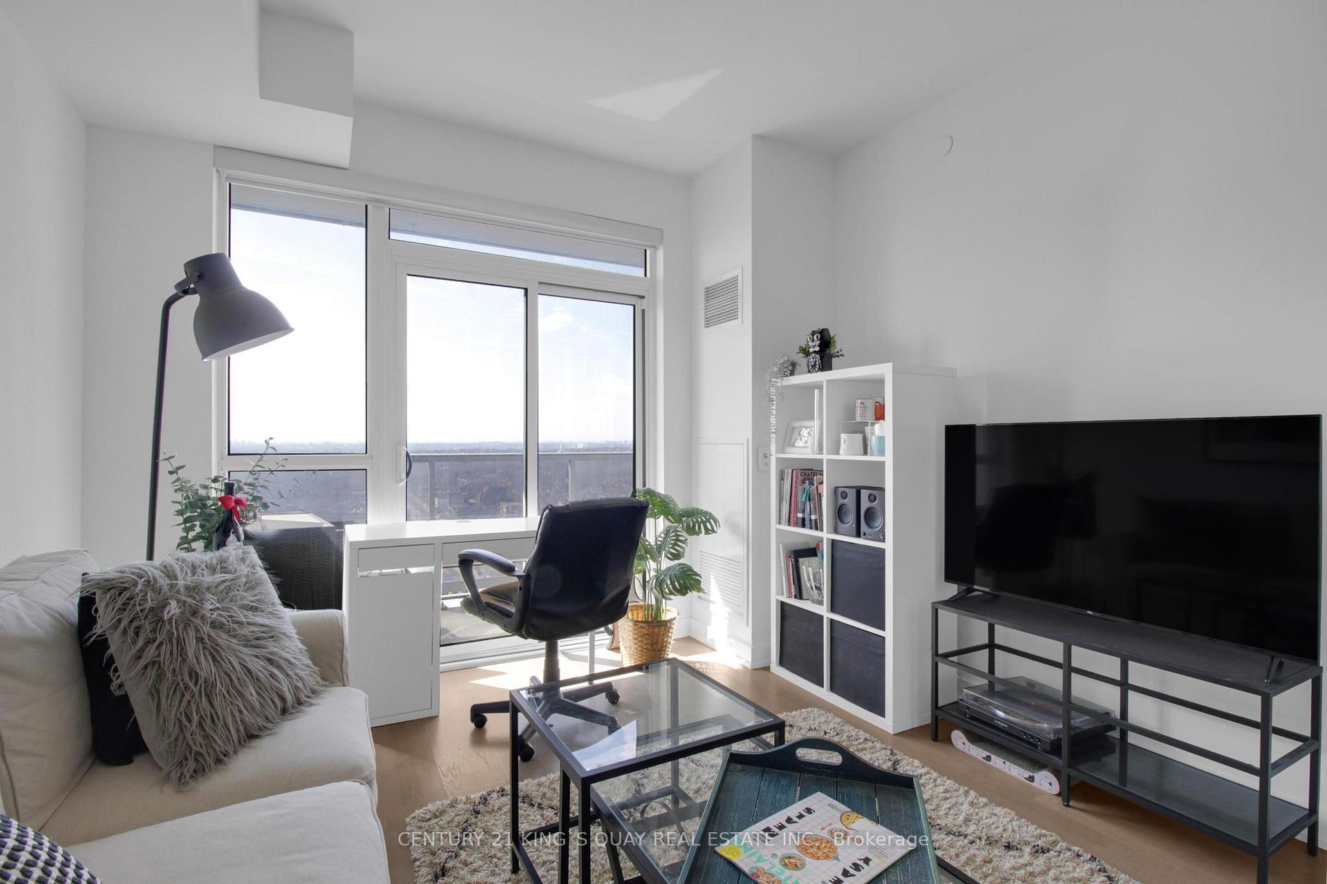 2 Bedrooms Condo at 501 St Clair,  Toronto For sale