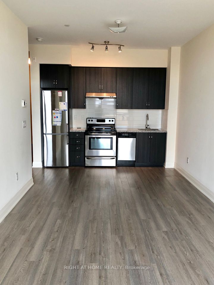 8763 Bayview