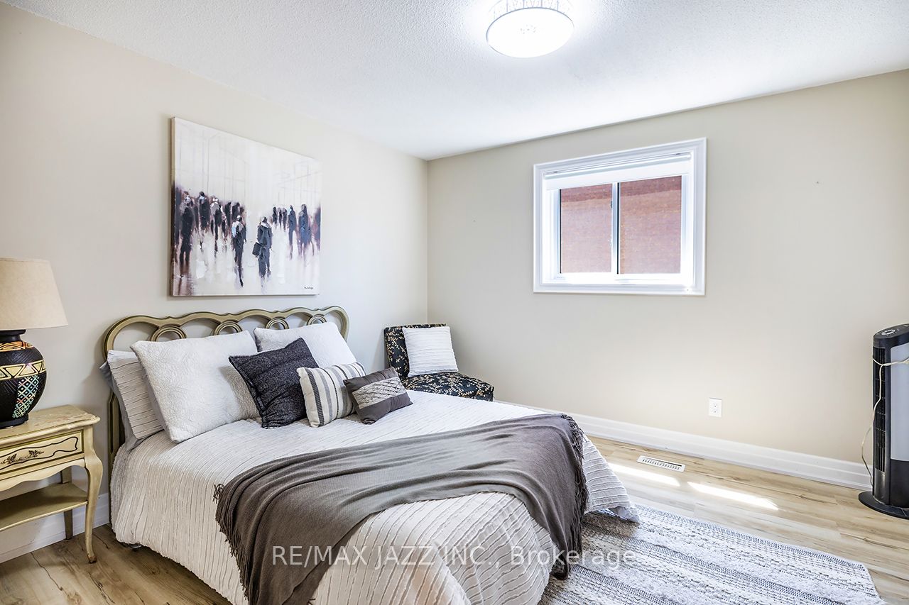 22 Kingswood Drive