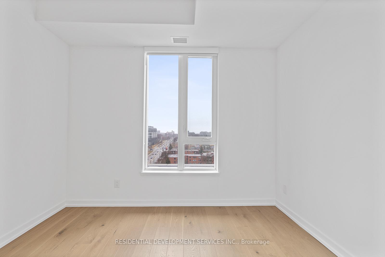 3 Bedrooms Condo at 3100 Keele,  Toronto For sale