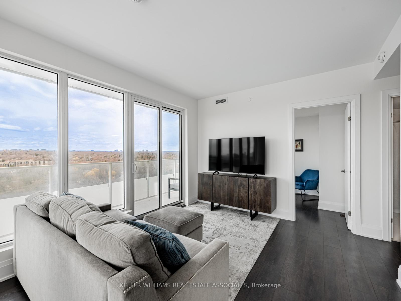 2 Bedrooms Condo at 20 Brin, Toronto For sale