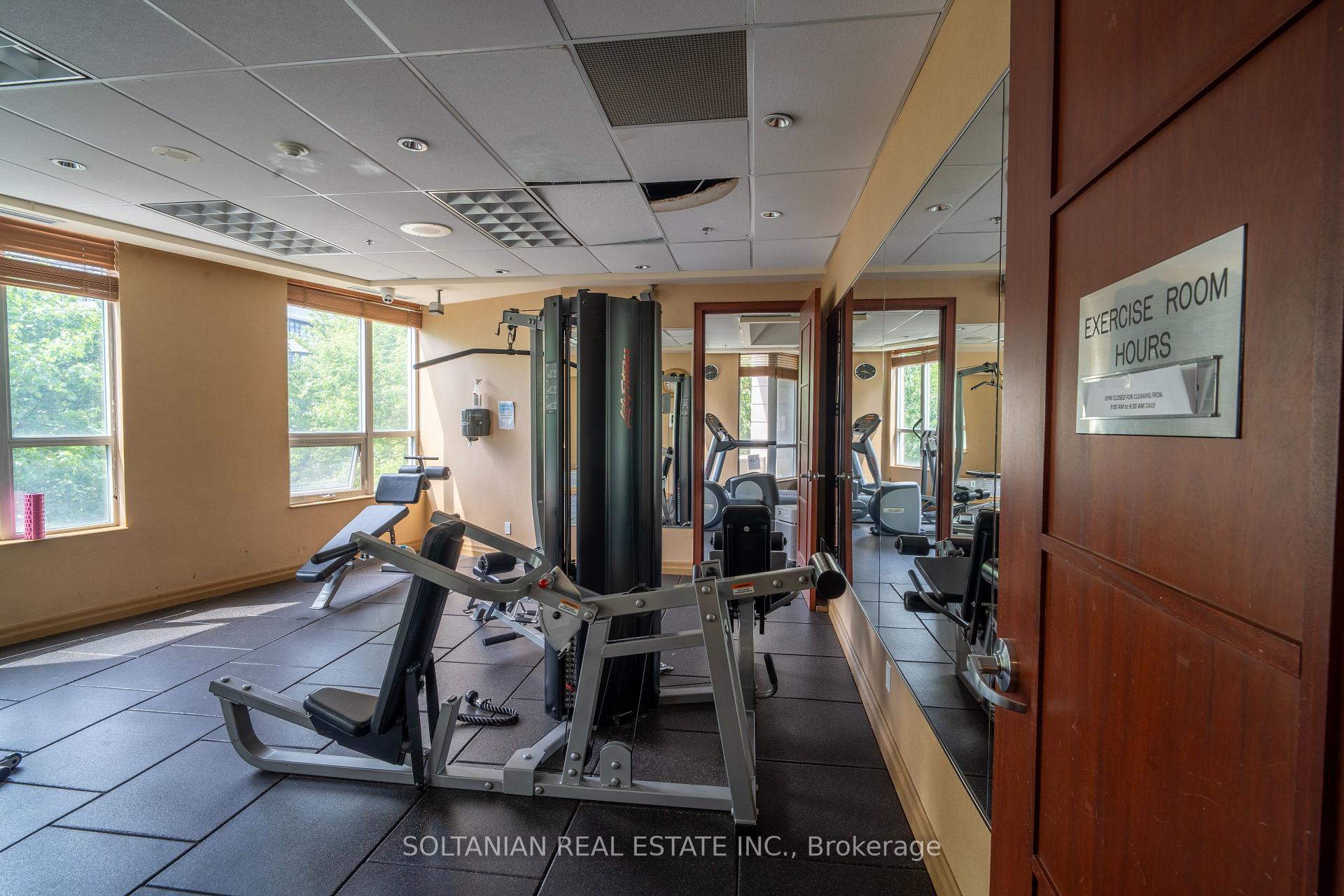 2 Bedrooms Condo at 60 Byng, Toronto For sale