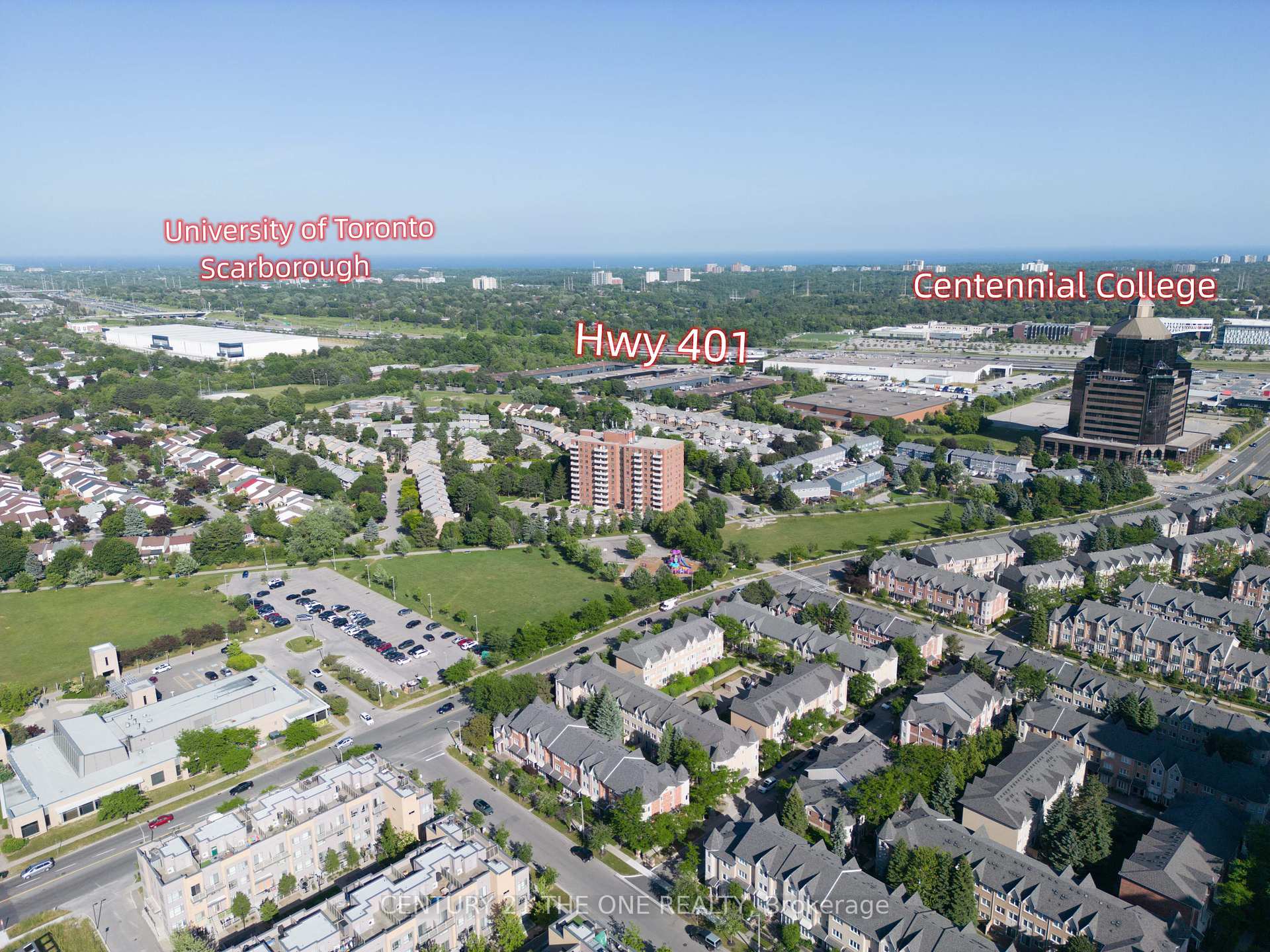 4 Bedrooms Condo at 28 Rosebank, Toronto For sale