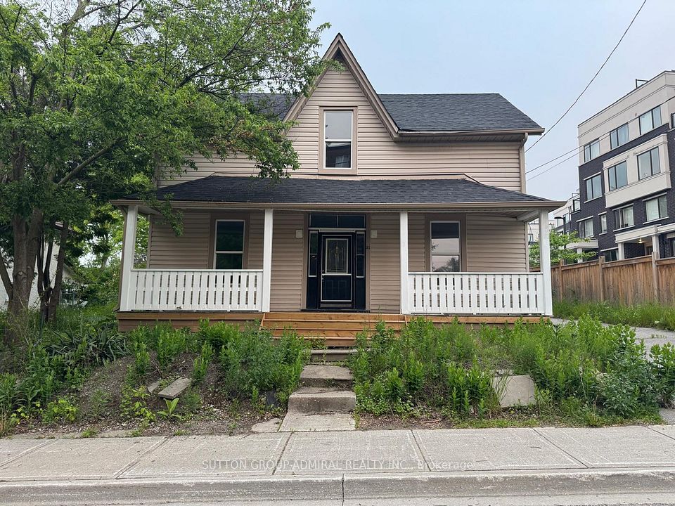 31 Machell Avenue