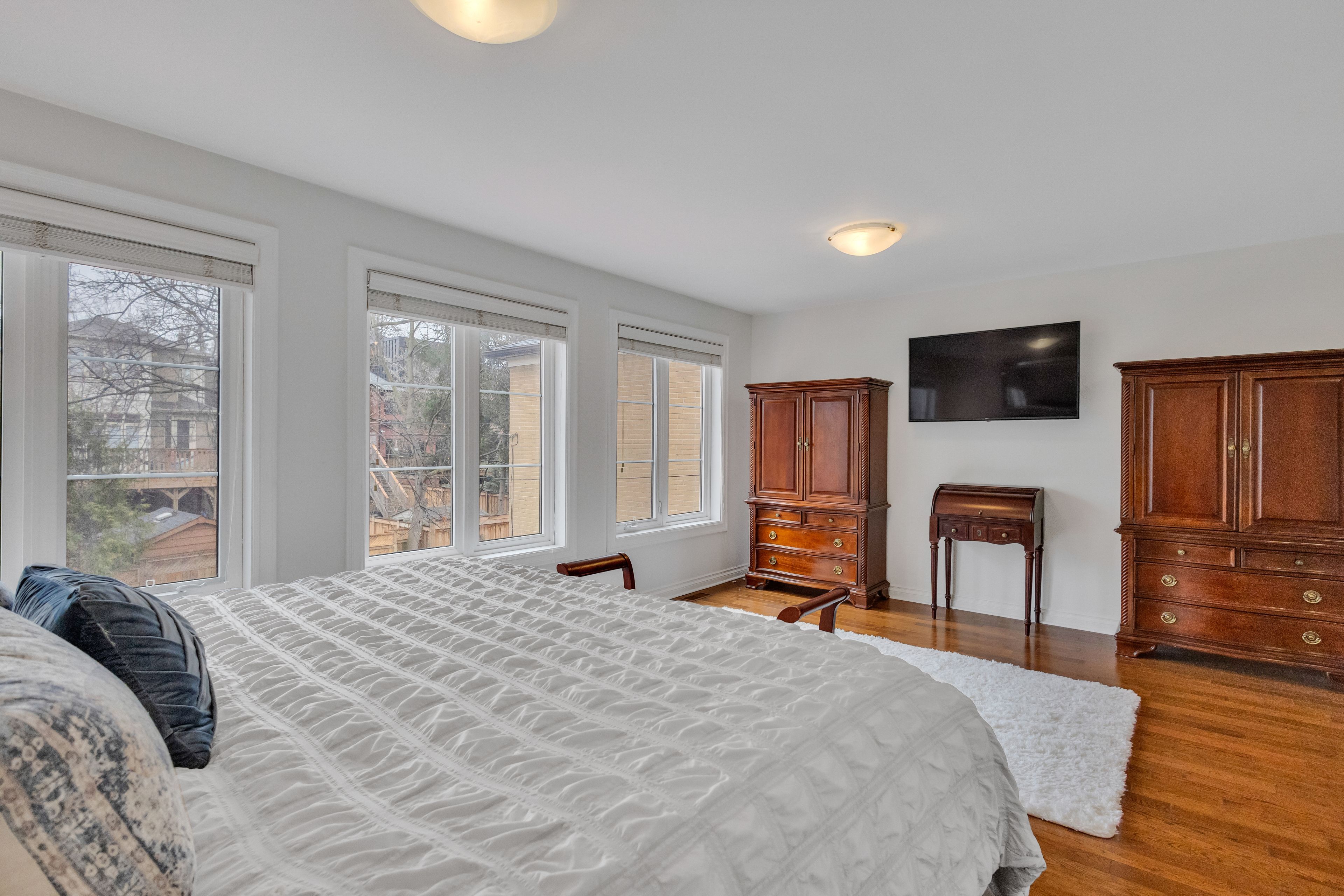 96 Castlefield Avenue