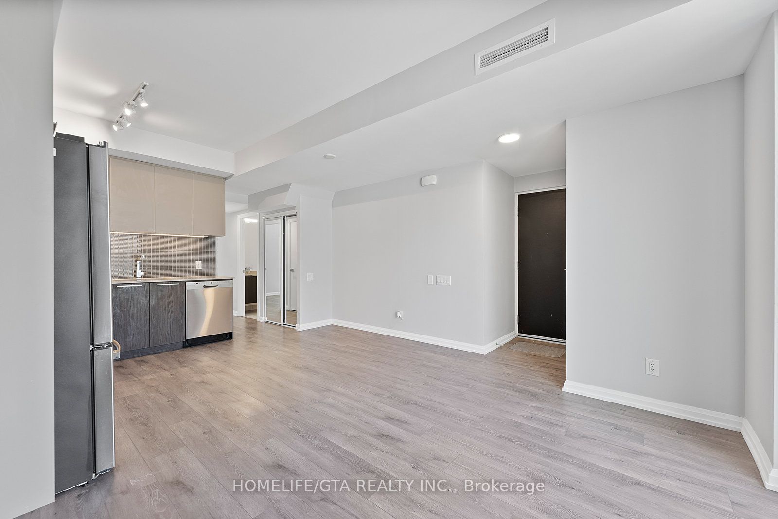 15 Brin Drive, #26