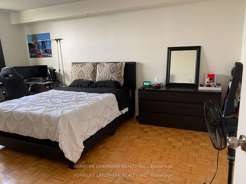 2 Bedrooms Condo at 100 Prudential, Toronto For sale
