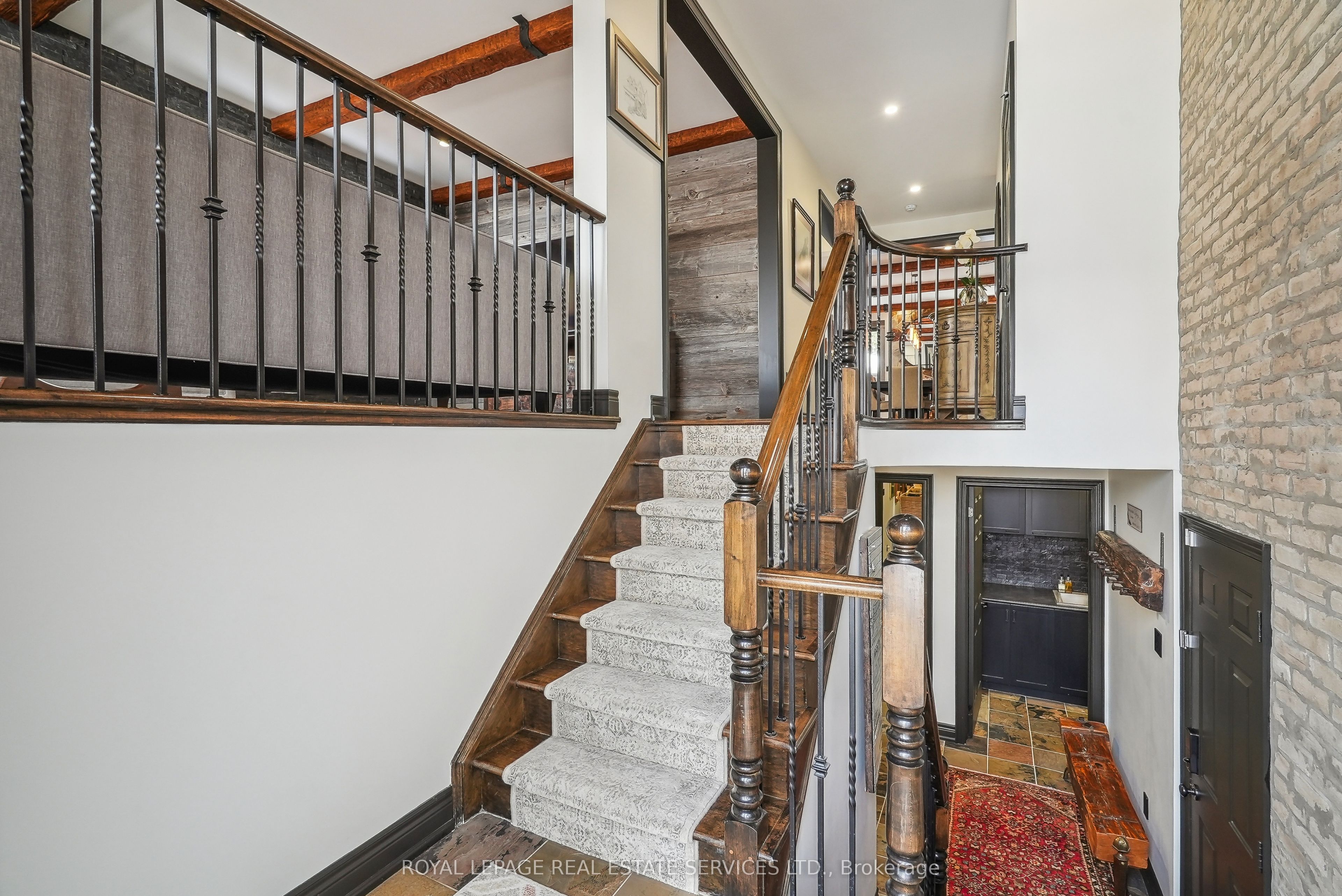16 Arborglen Drive