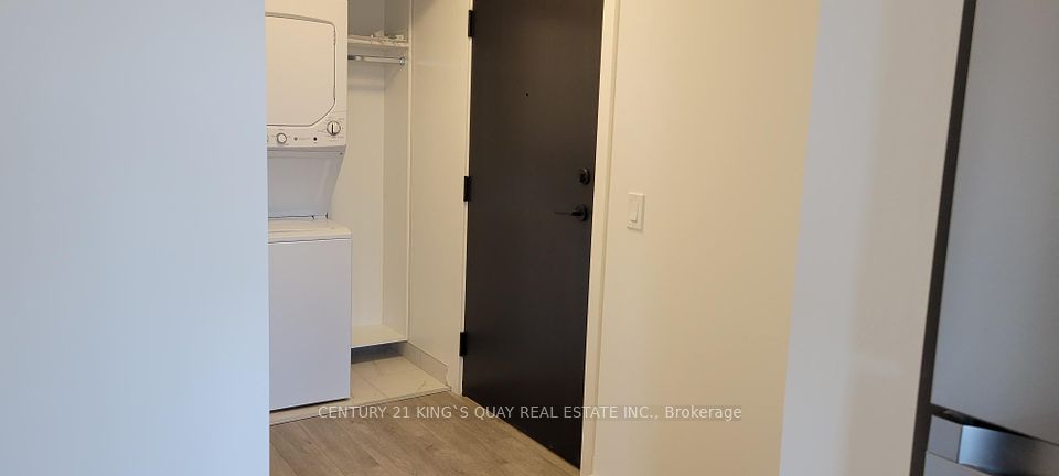 1480 Bayly