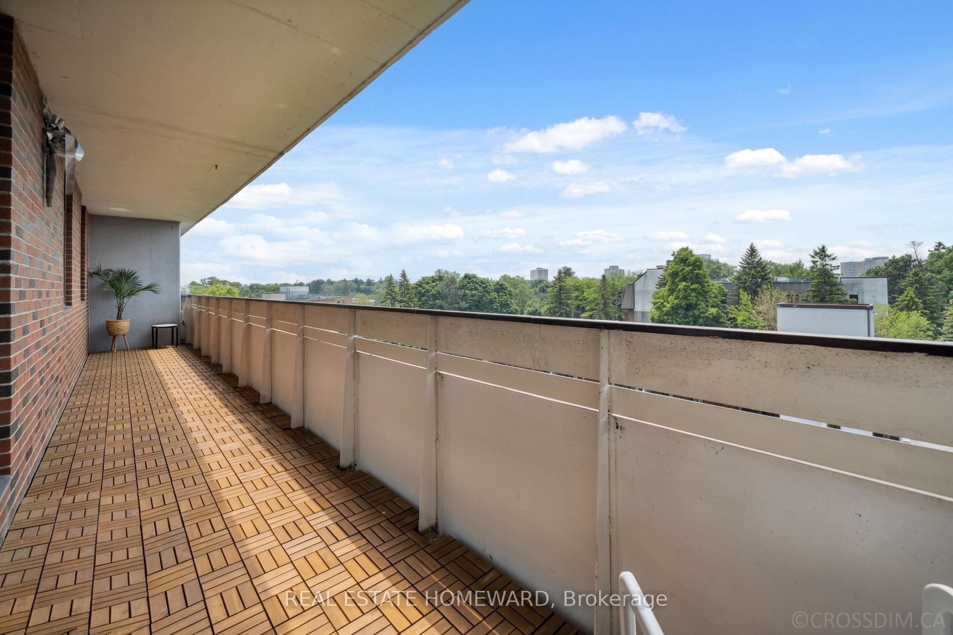 2 Bedrooms Co-op at 50 Old Kingston, Toronto For sale