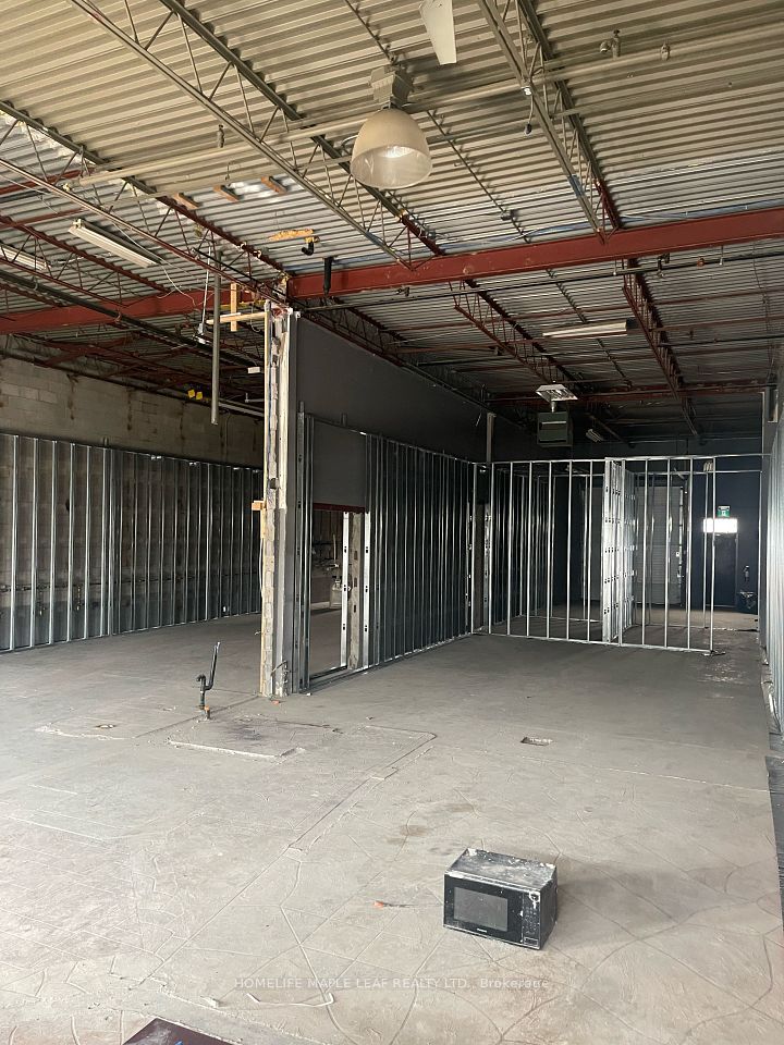 1200 Lorimar