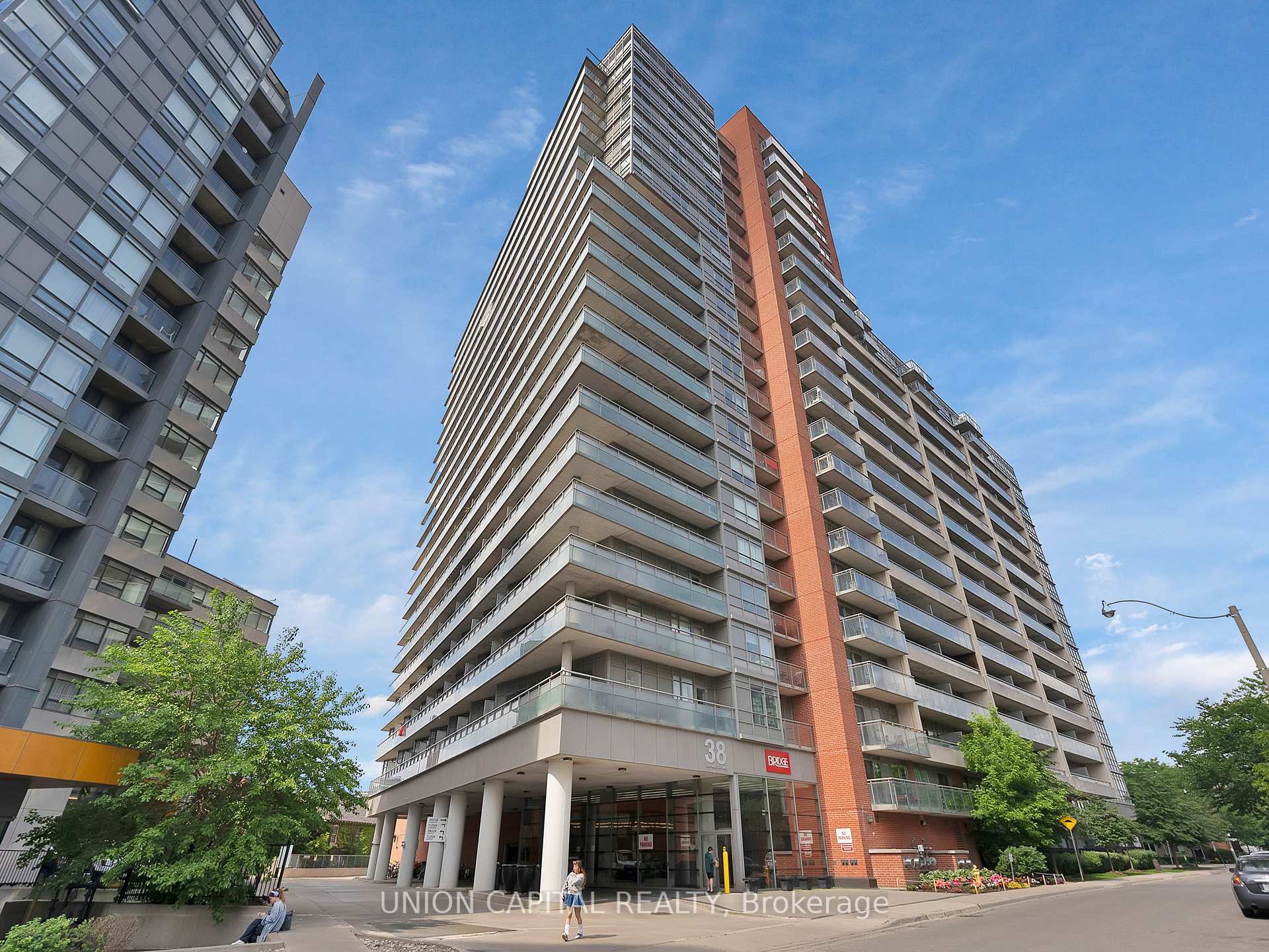 1 Bedroom Condo at 38 Joe Shuster, Toronto For sale