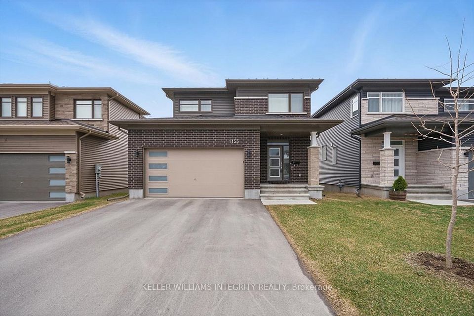 1153 Diamond
