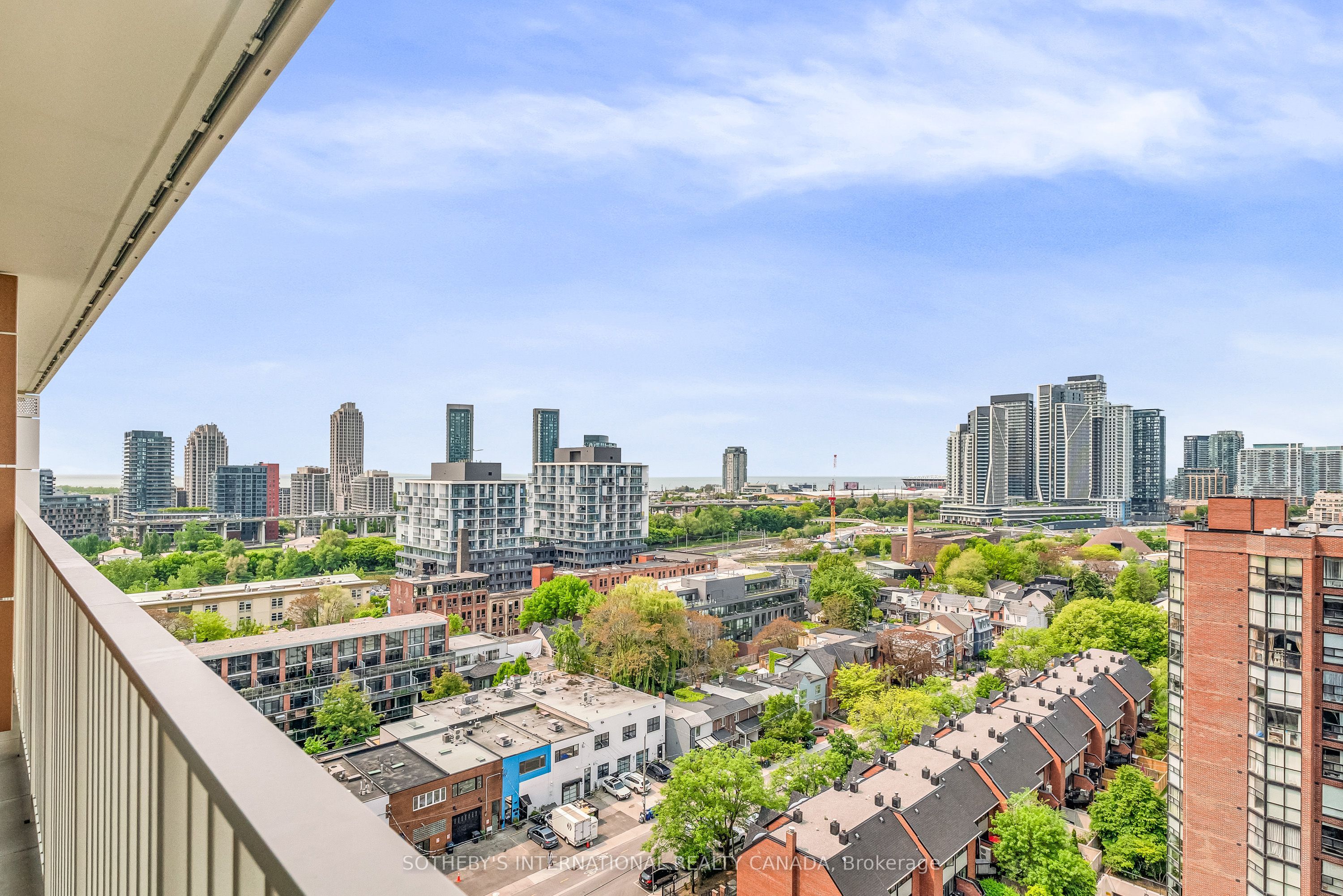 88 Bathurst Street, #1122