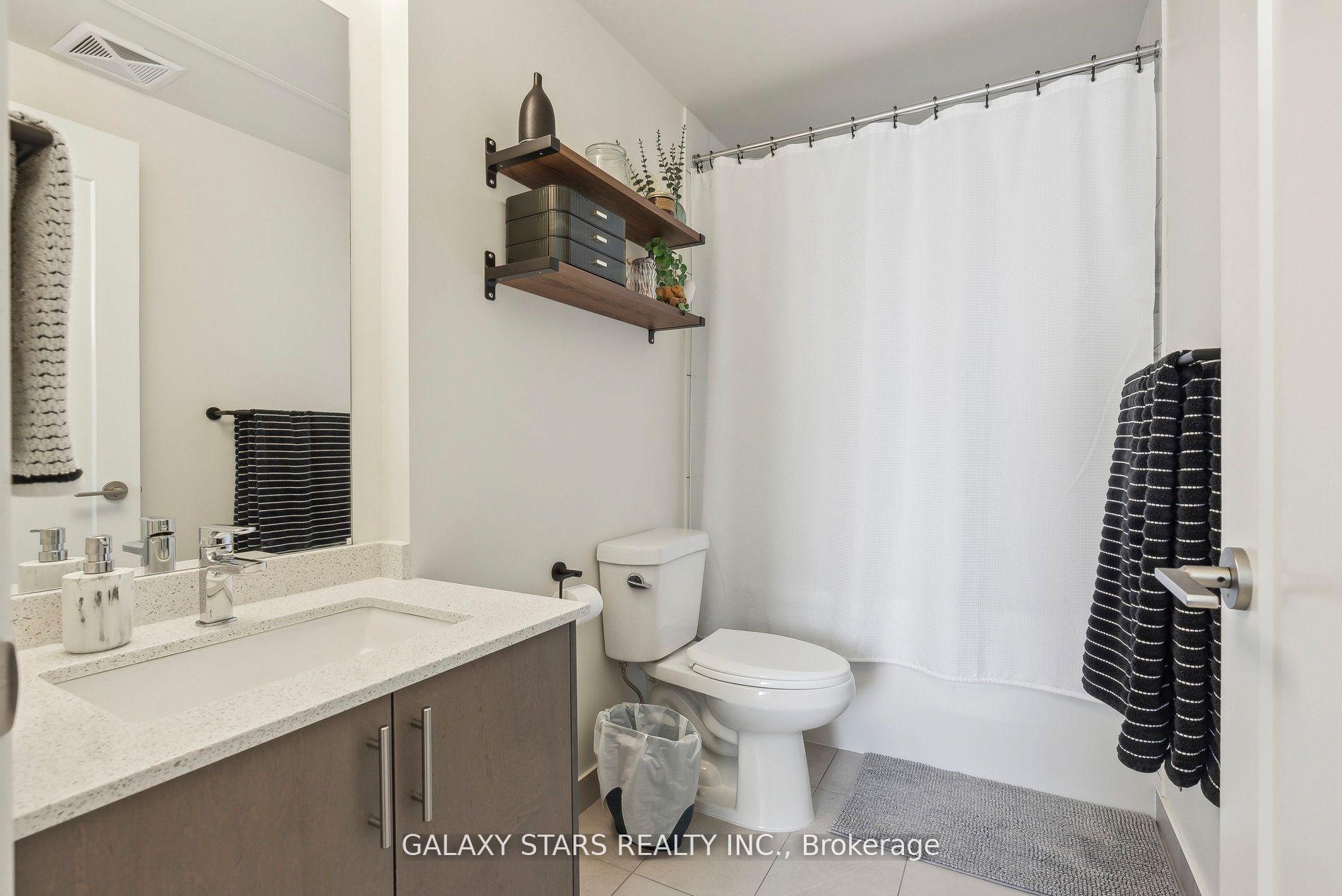 2 Bedrooms Condo at 9000 Jane,  Vaughan For sale