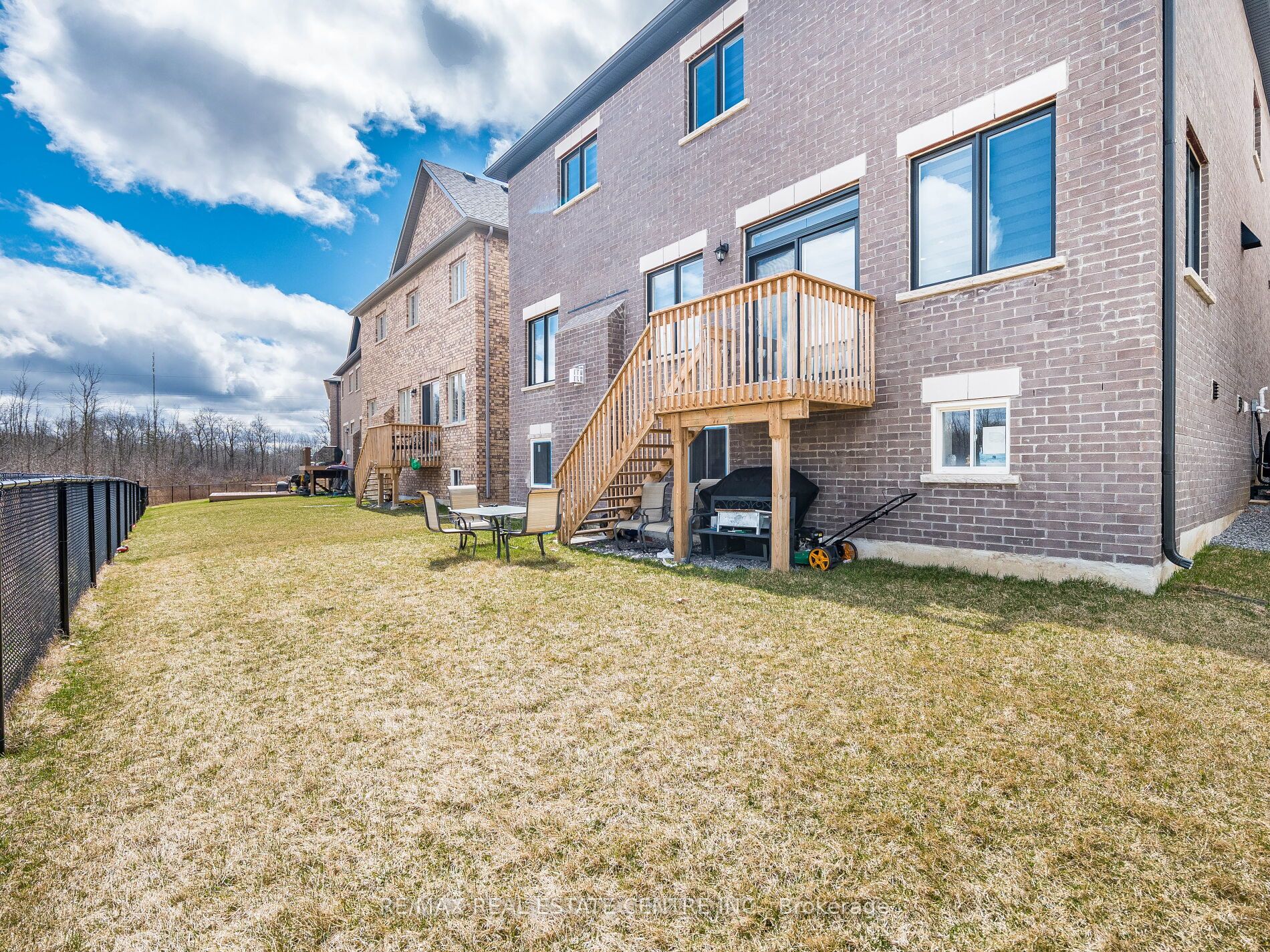 62 Cattail Crescent, Hamilton, ON L0R 1Z6