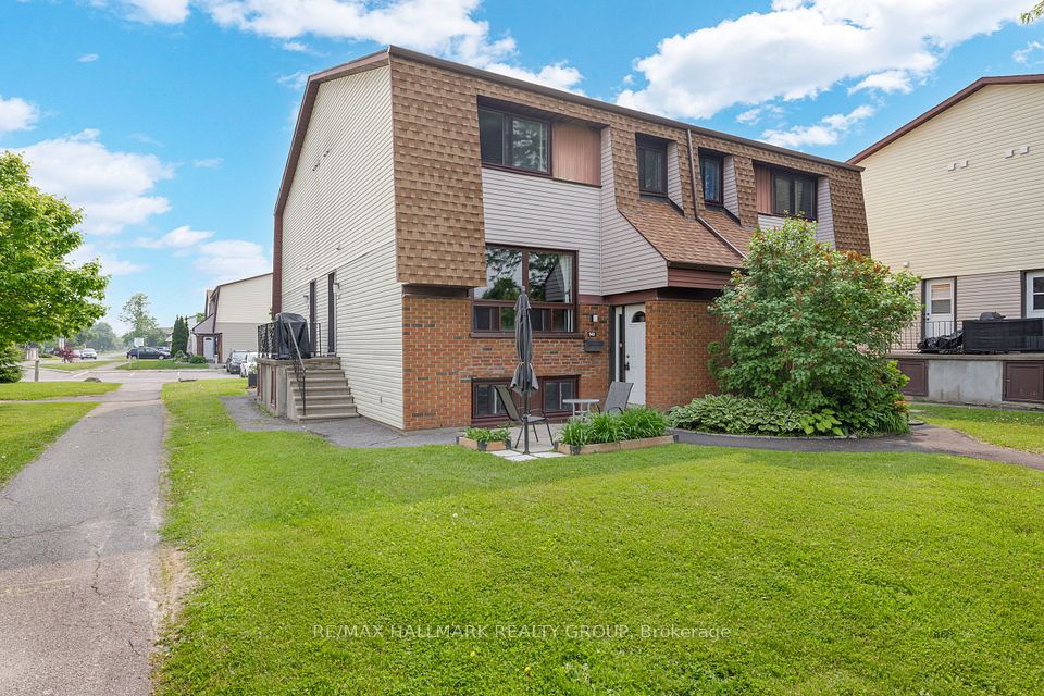 14 Woodvale Green