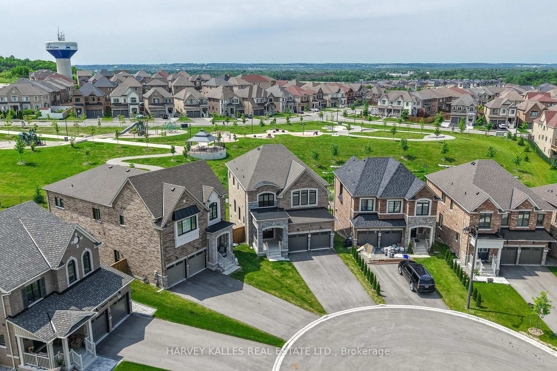4 Meadow Vista Crescent