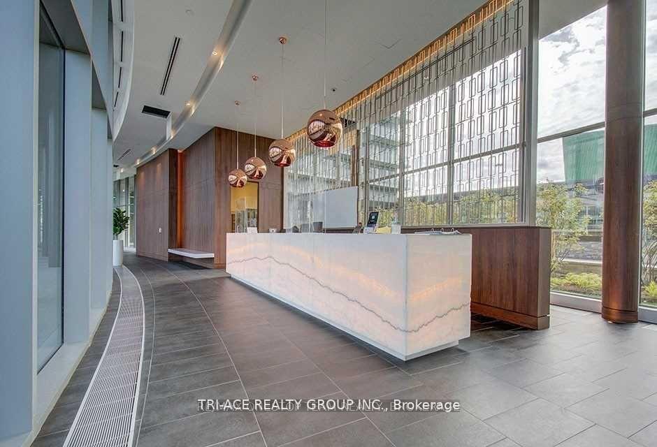 1 Bedroom Condo at 117 McMahon,  Toronto For sale