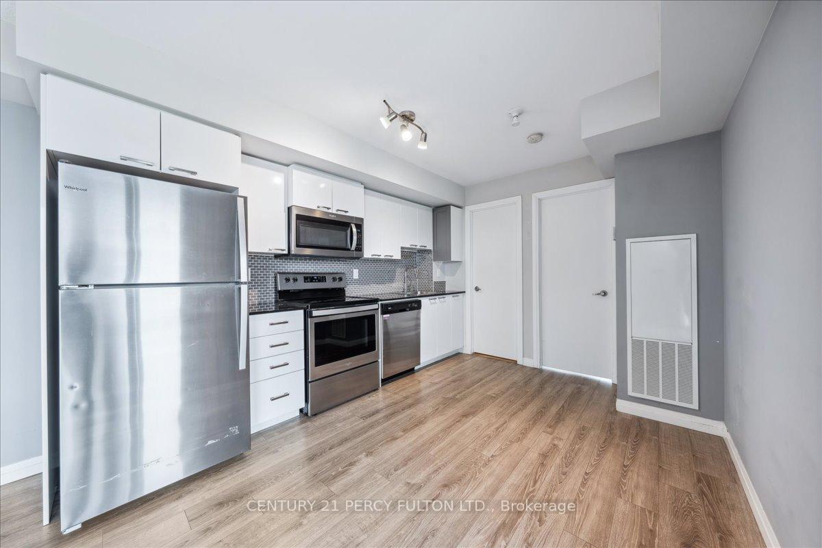 1 Bedroom Condo at 2150 Lawrence, Toronto For sale