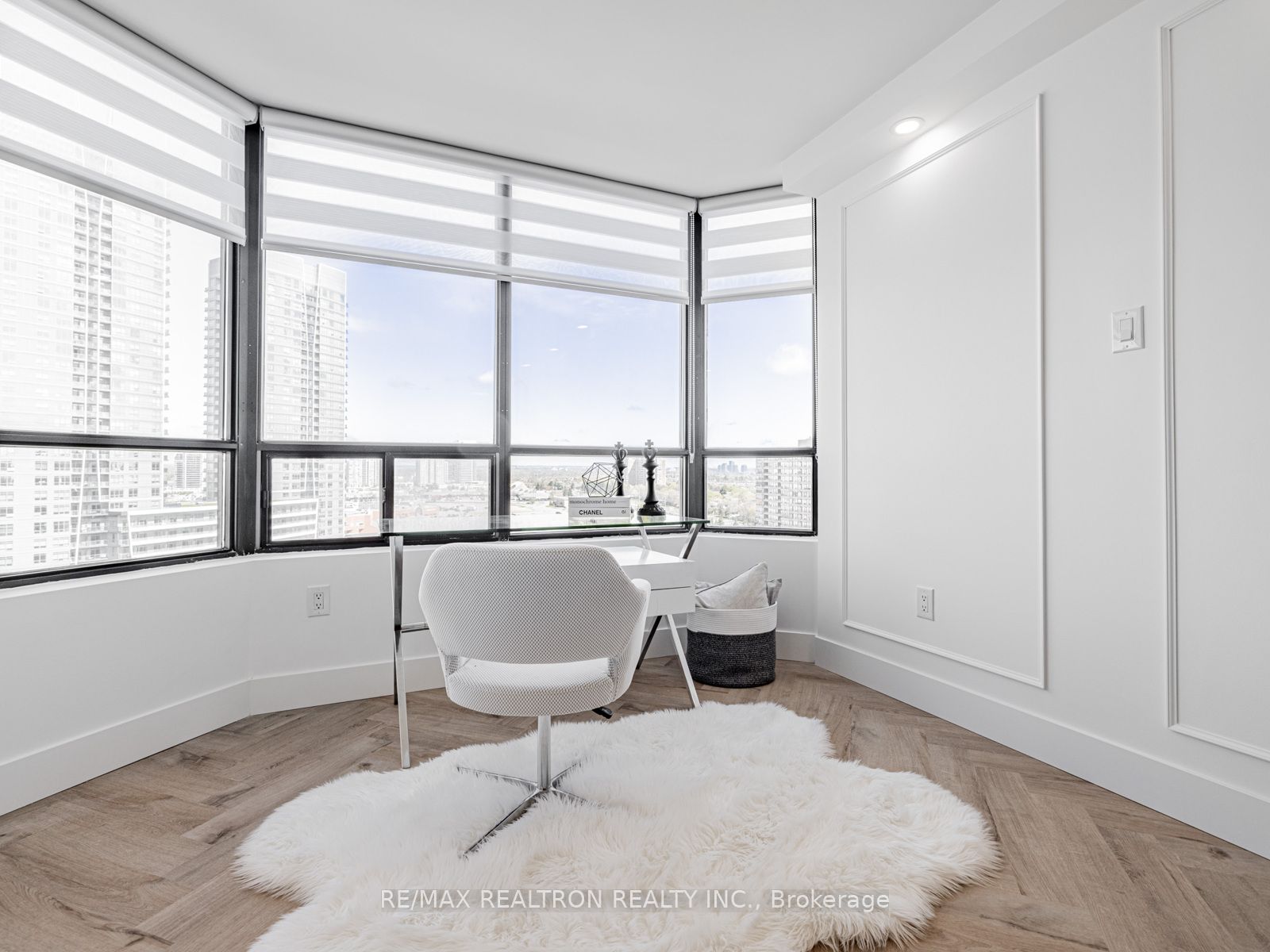 7420 Bathurst Street N, #1611