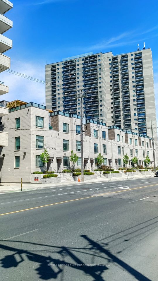 270 Davenport