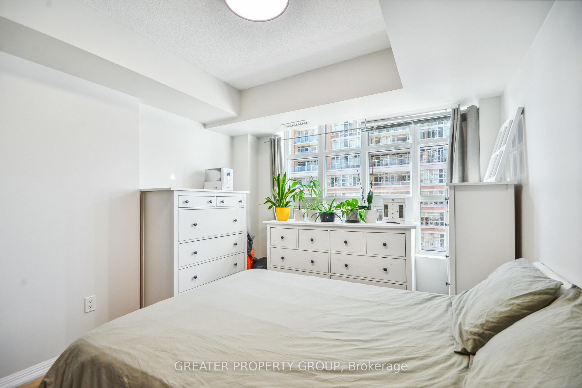 2 Bedrooms Condo at 75 East Liberty,  Toronto For sale