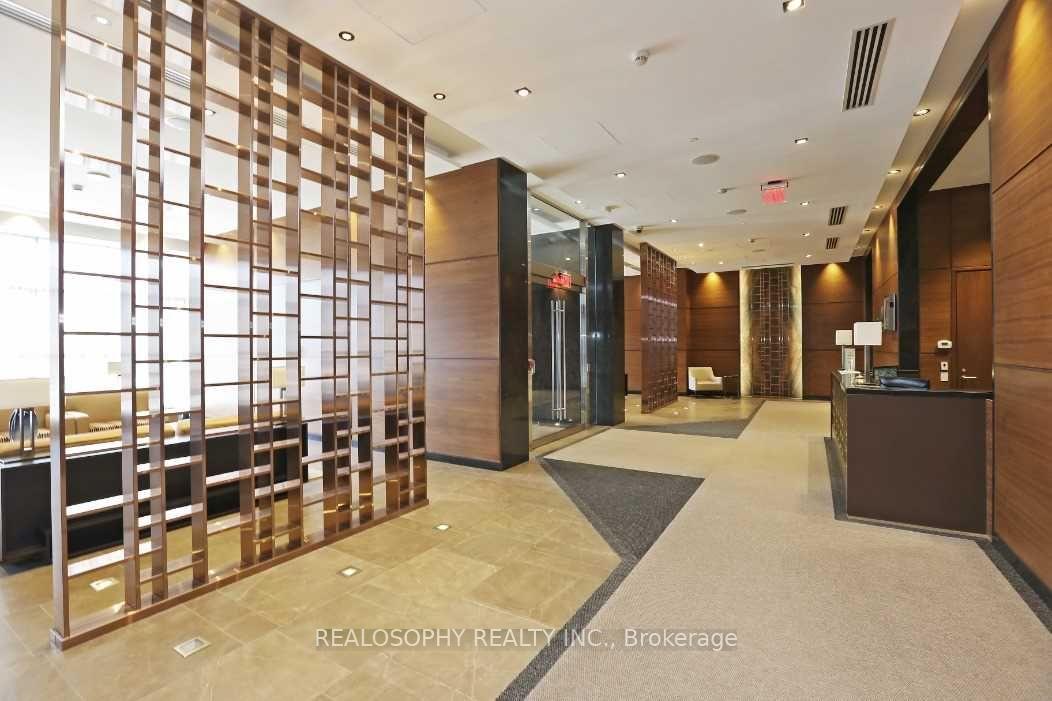 1 Bedroom Condo at 2 Anndale,  Toronto For sale