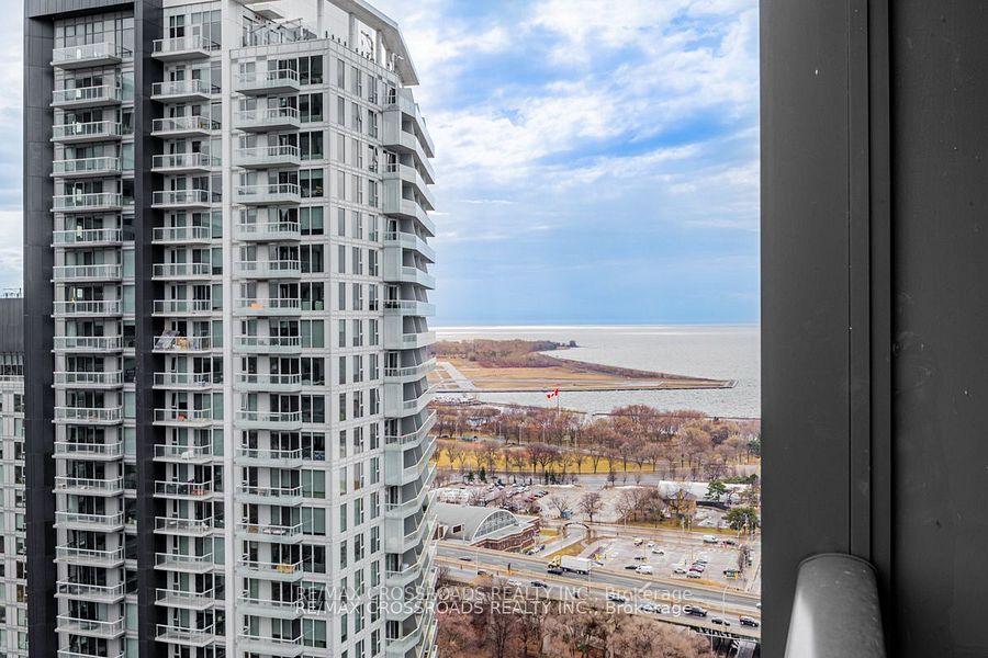 1 Bedroom Condo at 19 Western Battery, Toronto For sale