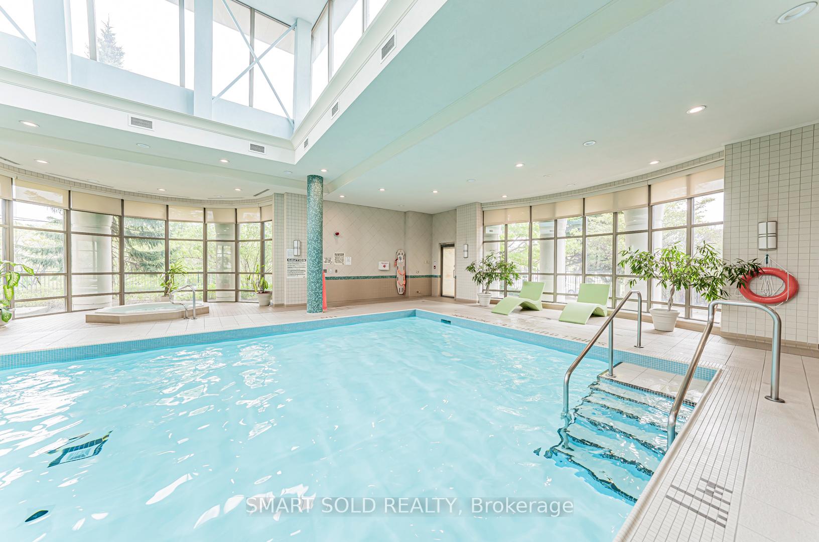 3 Bedrooms Condo at 238 Bonis, Toronto For sale