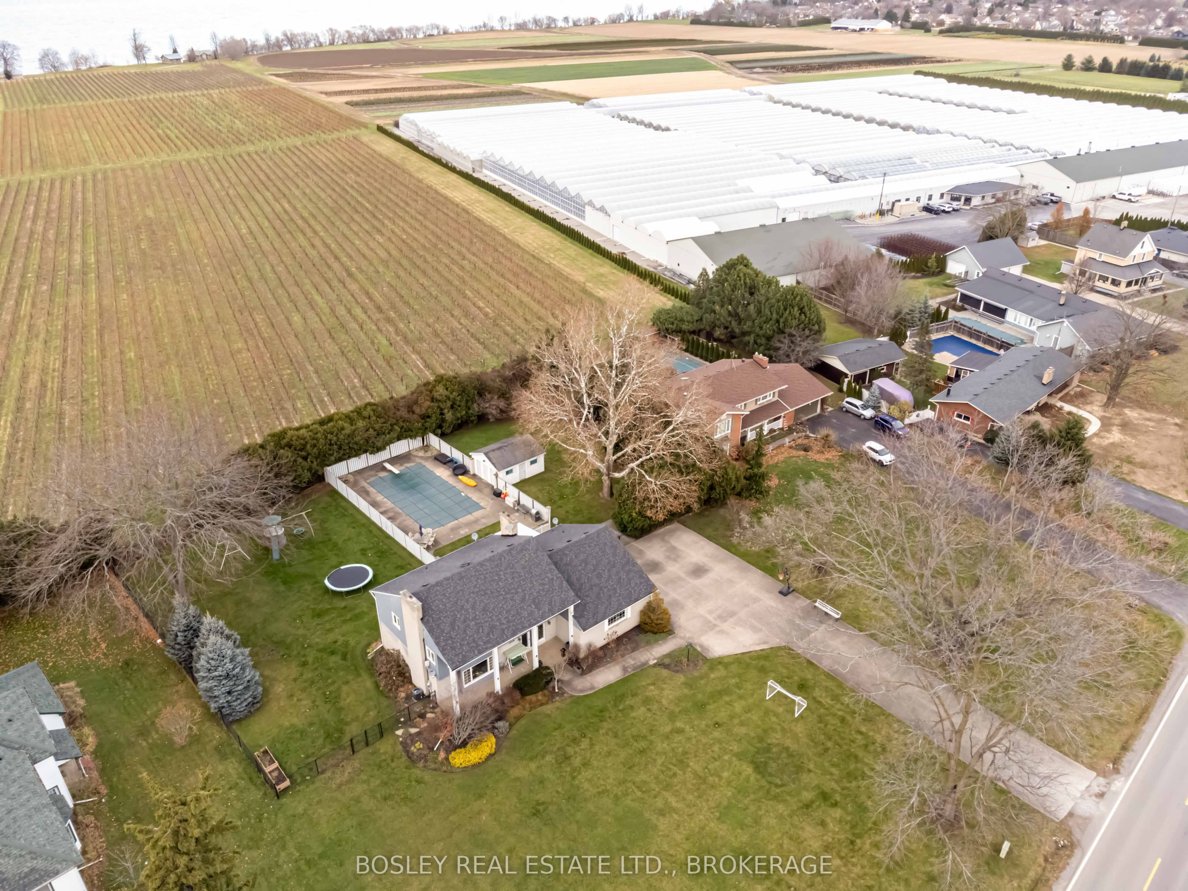1056 Lakeshore Road, St. Catharines, ON L2R 6P9