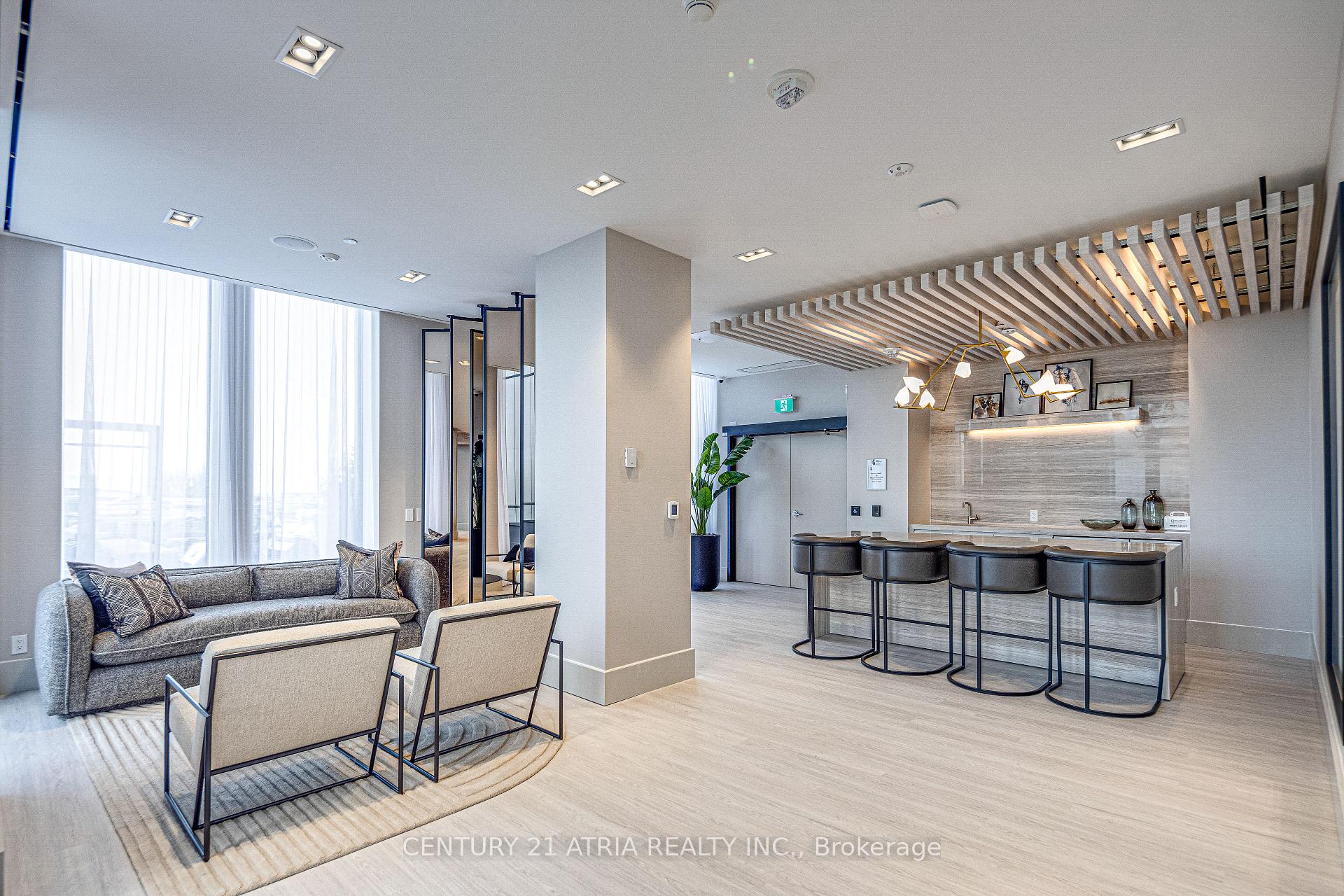1 Bedroom Condo at 2020 Bathurst,  Toronto For sale