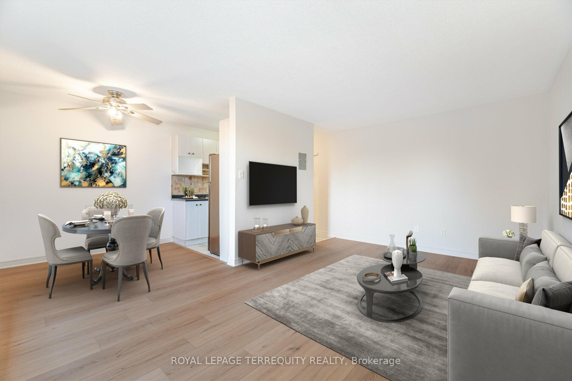 2 Bedrooms Condo at 81 Charlton, Hamilton For sale
