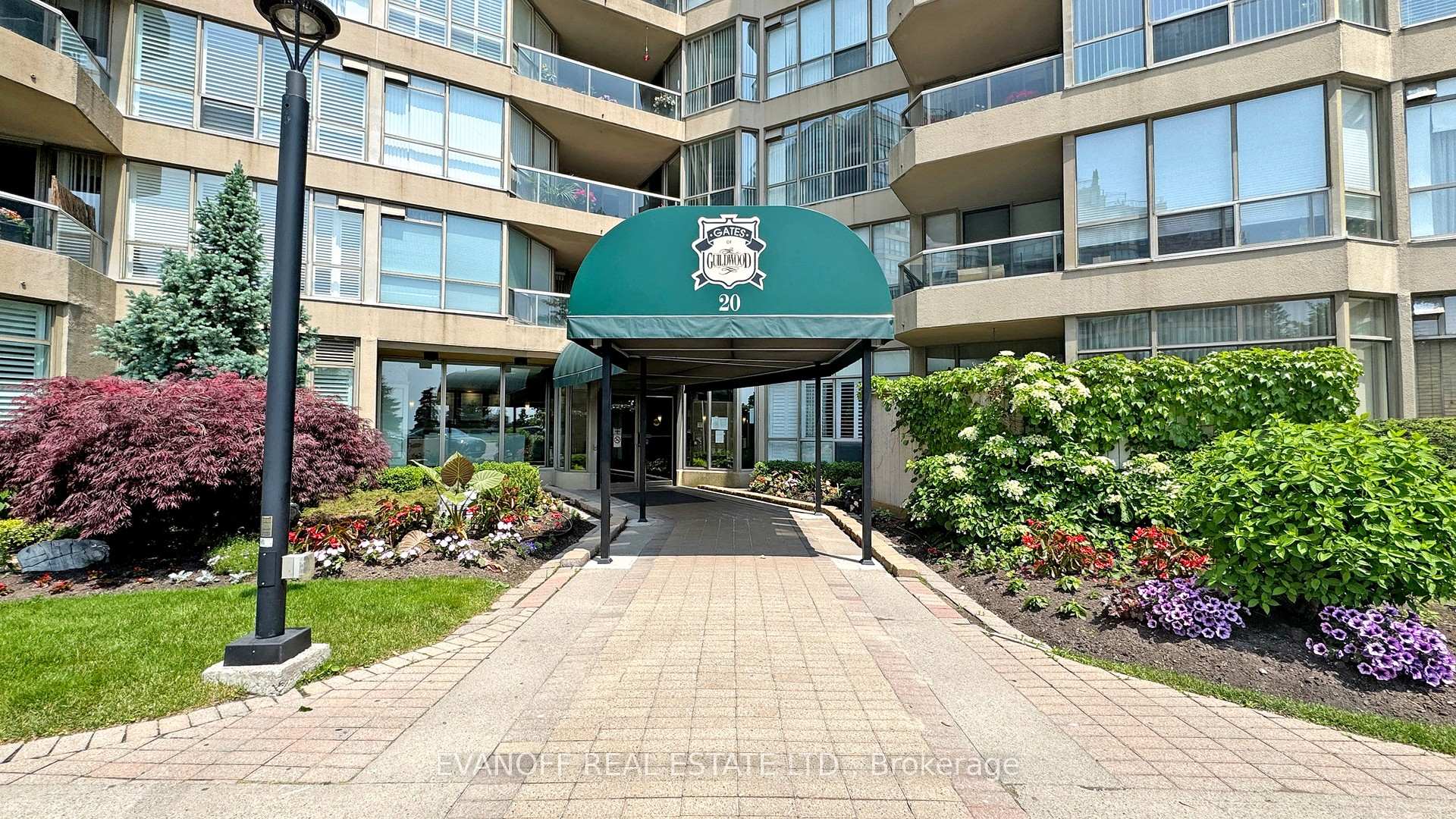 3 Bedrooms Condo at 20 Guildwood, Toronto For sale