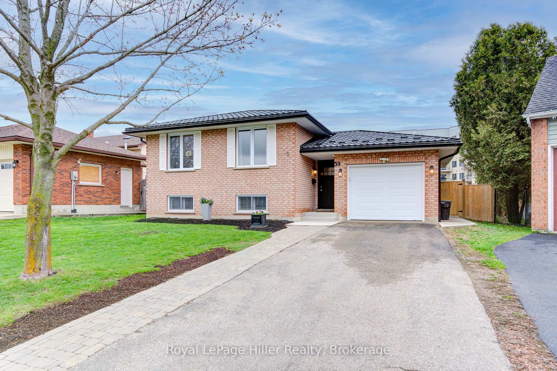 59 Sprung Court, Stratford, ON N4Z 1G7
